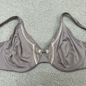Olga Bra 42D Minimizer Bra 35912